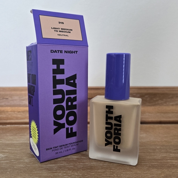 YOUTH FORIA Date Night #315 Skin Tint Serum Foundation Light Med To Medium NEW - Picture 1 of 3